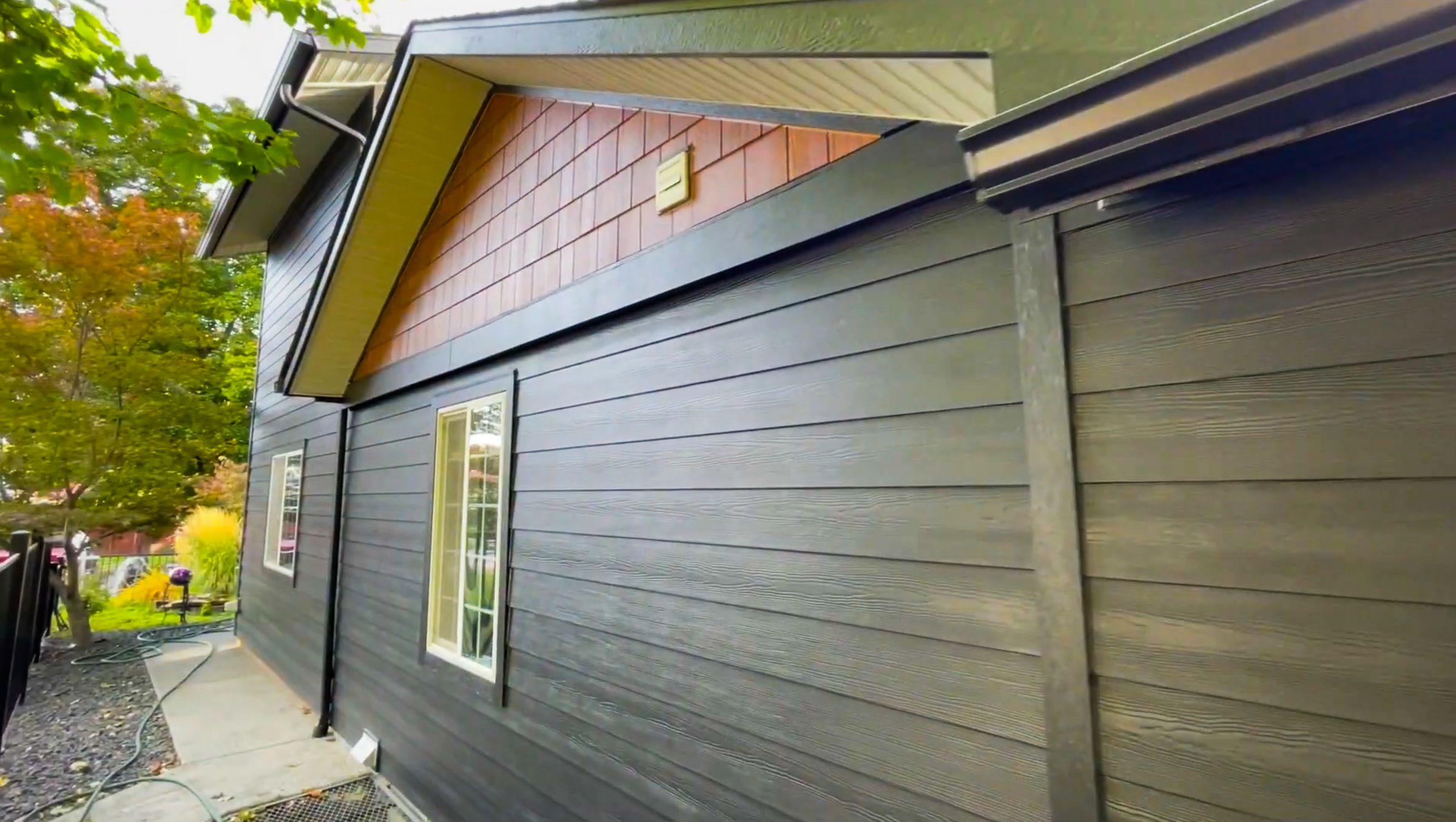 Pre-finished siding project completed on schedule